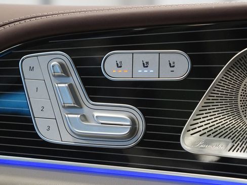 New 2026 Mercedes-Benz Maybach GLS 600 4MATIC image 31