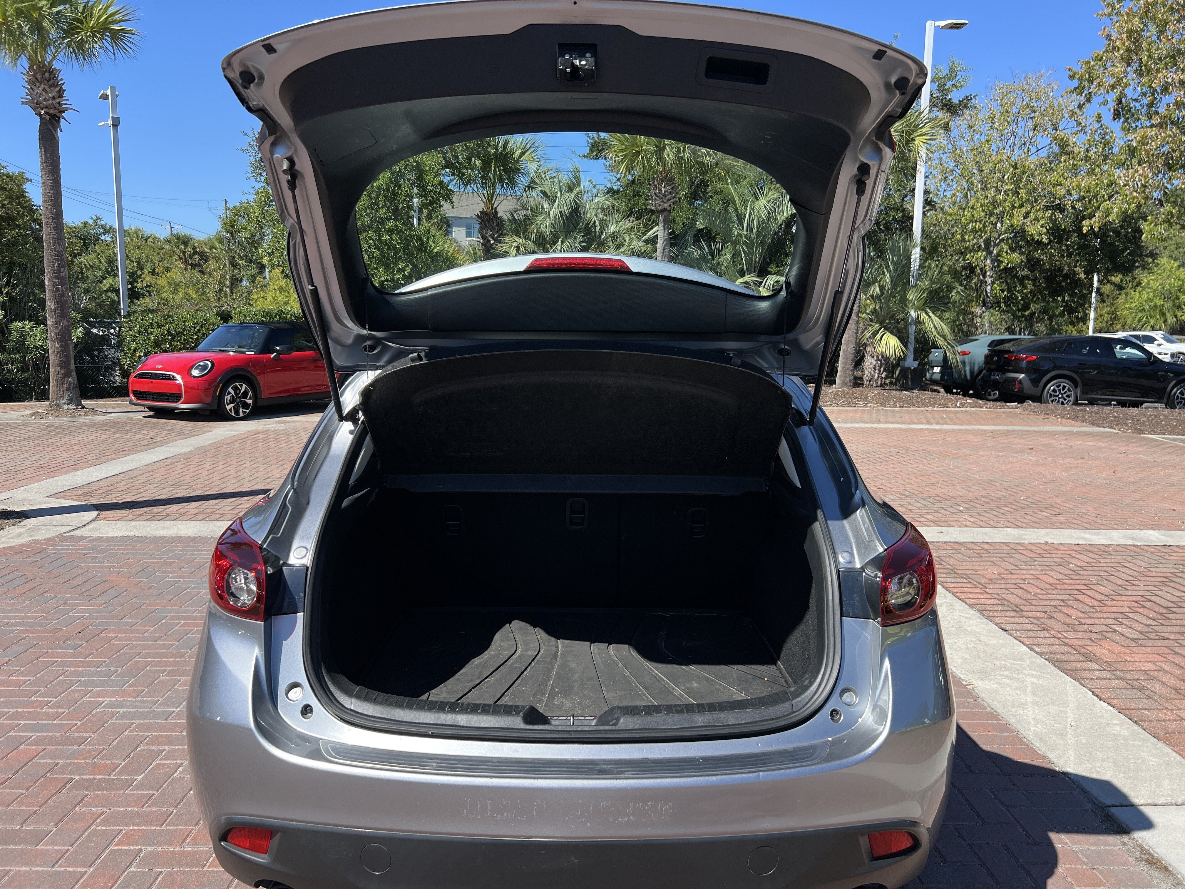 Used 2016 MAZDA MAZDA3 i Grand Touring FWD image 31