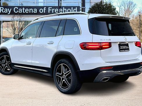 New 2026 Mercedes-Benz GLB 250 4MATIC image 3