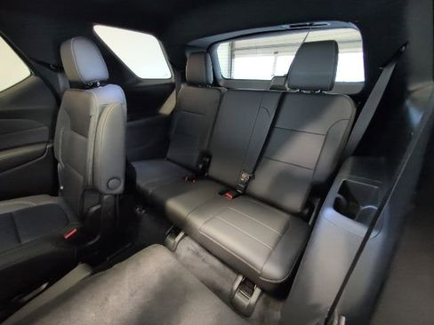 Used 2022 Chevrolet Traverse LT AWD/4WD image 31