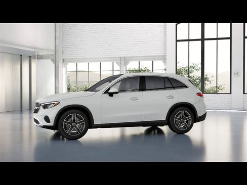 Certified 2026 Mercedes-Benz GLC 300 4MATIC image 31
