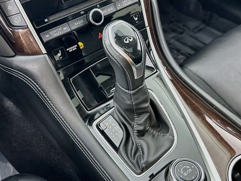 Used 2019 INFINITI Q50 Luxe w/ Essential Package (3.0T Luxe) image 17
