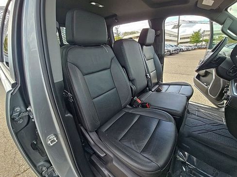 Used 2024 Chevrolet Silverado 2500 LT w/ Convenience Package image 47