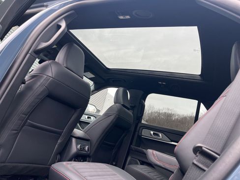 New 2026 Ford Explorer ST-Line w/ ST-Line Street Pack image 15