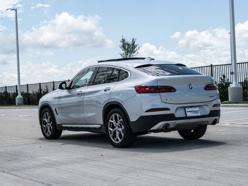 Used 2021 BMW X4 xDrive30i w/ Premium Package AWD/4WD image 7