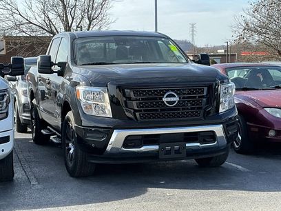 Used 2024 Nissan Titan SV w/ SV Convenience Package