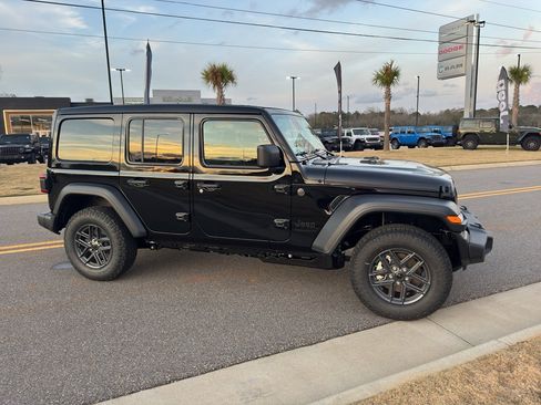 New 2026 Jeep Wrangler Unlimited Sport AWD/4WD image 4