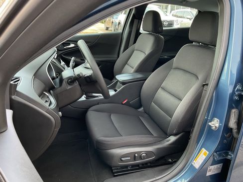 Used 2024 Chevrolet Malibu LT image 14