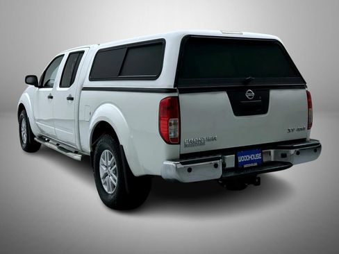 Used 2018 Nissan Frontier SV w/ Value Truck Package AWD/4WD image 7
