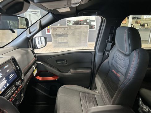 New 2026 Nissan Frontier PRO-4X w/ Pro-4x Convenience Package AWD/4WD image 3