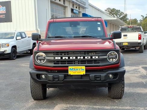 Used 2023 Ford Bronco Black Diamond image 7