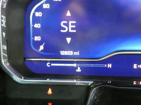 Certified 2025 Chevrolet Silverado 2500 LTZ w/ LTZ Plus Package image 34