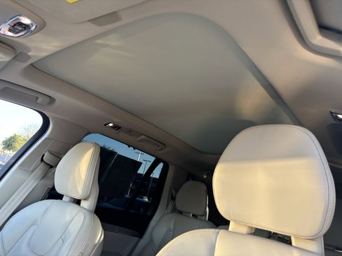 Used 2022 Volvo XC90 T6 Inscription image 17