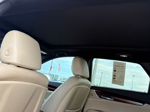 Used 2019 Cadillac XT5 Premium Luxury FWD image 36