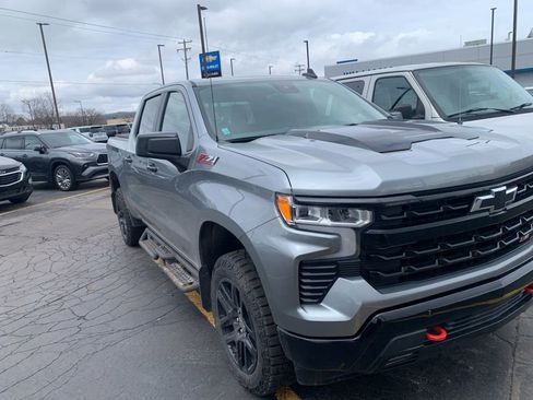 Used 2023 Chevrolet Silverado 1500 LT Trail Boss w/ Protection Package image 4
