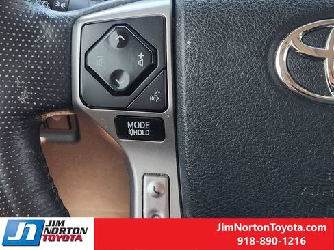 Used 2023 Toyota 4Runner SR5 Premium w/ Moonroof Package RWD image 28