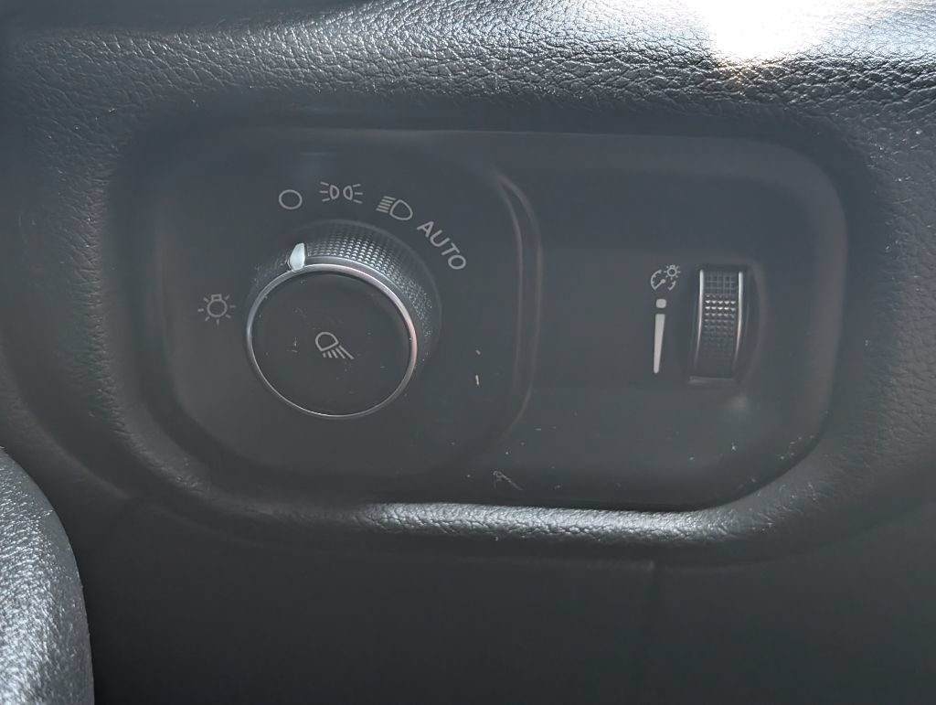 Used 2021 RAM 3500 Tradesman AWD/4WD image 11