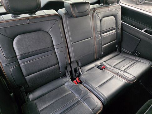 Used 2022 Lincoln Navigator Black Label image 33