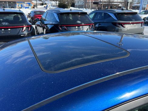 Used 2020 Hyundai Elantra Value Edition w/ Cargo Package (C1) image 9