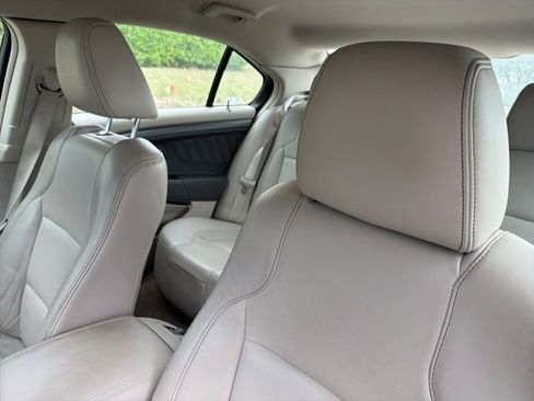 Used 2012 Ford Taurus SEL image 10