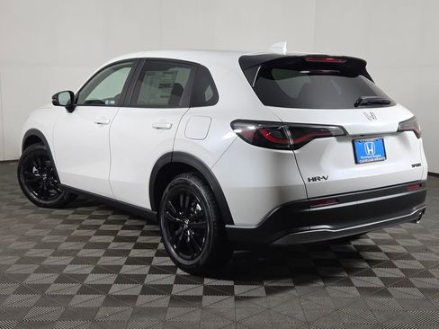 New 2026 Honda HR-V Sport image 7