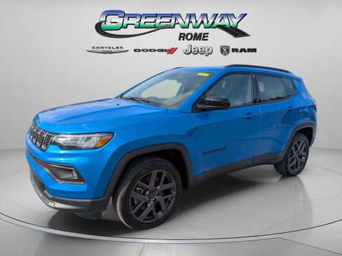 New 2026 Jeep Compass Latitude w/ Sun and Sound Group AWD/4WD image 4