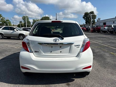 Used 2013 Toyota Yaris LE FWD image 4