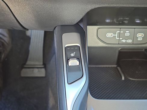 New 2026 Kia Sorento S w/ S Panoramic Sunroof Package FWD image 29