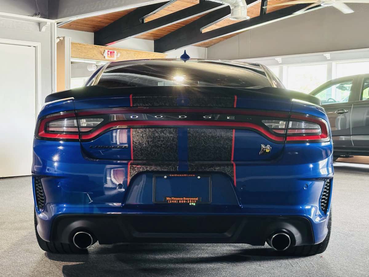 Used 2022 Dodge Charger Scat Pack RWD image 12