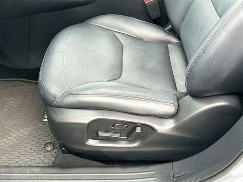 Used 2023 MAZDA CX-9 Touring image 9