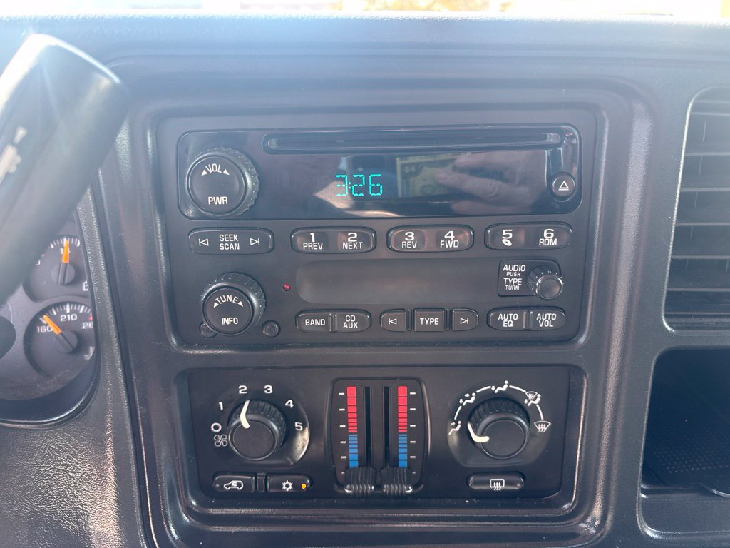 Used 2007 GMC Sierra 1500 SLE w/ Extended Cab Value Package AWD/4WD image 26