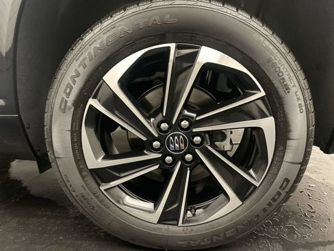 Used 2025 Buick Enclave Sport Touring FWD image 27