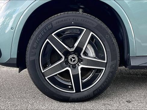 Certified 2025 Mercedes-Benz GLC 300 image 10