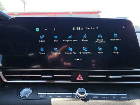 Used 2023 Hyundai Elantra Limited w/ Cargo Package FWD image 14