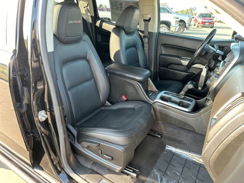 Used 2019 Chevrolet Colorado ZR2 image 23