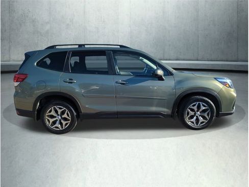 New 2026 Subaru Crosstrek 2.0i Premium image 6