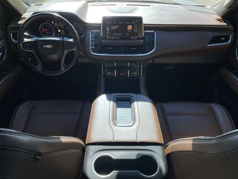 Used 2021 Chevrolet Suburban High Country w/ Premium Package RWD image 20
