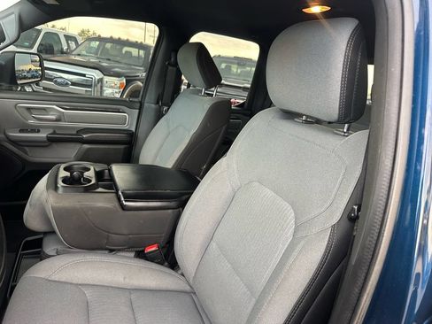 Used 2022 RAM 1500 Big Horn AWD/4WD image 35