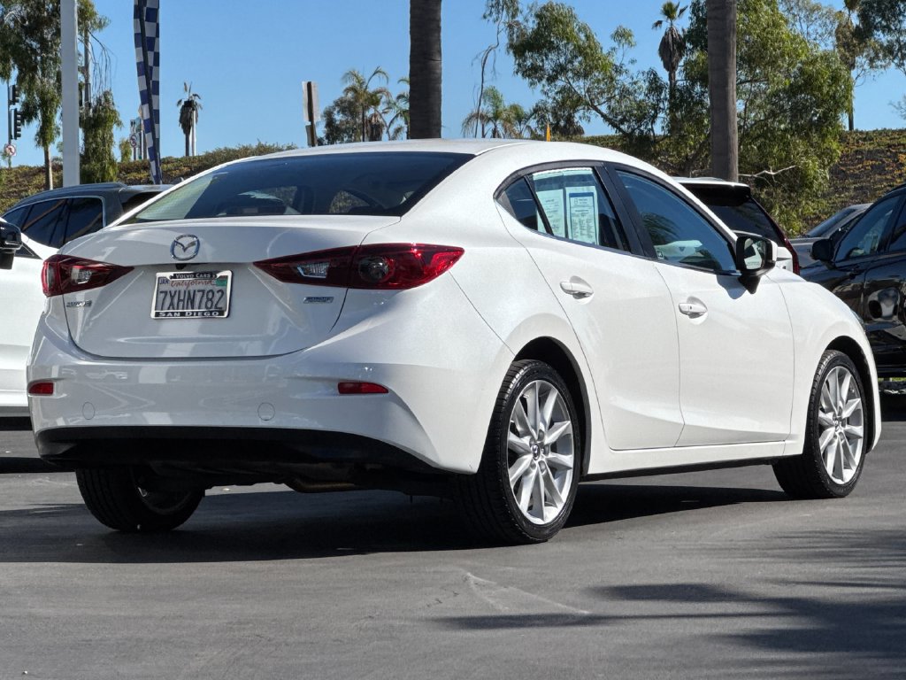 Used 2017 MAZDA MAZDA3 Touring FWD image 5