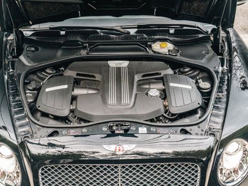 Used 2017 Bentley Continental GT image 31