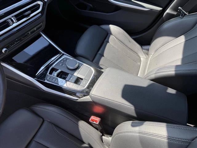 Used 2024 BMW 330i Sedan w/ Convenience Package RWD image 14