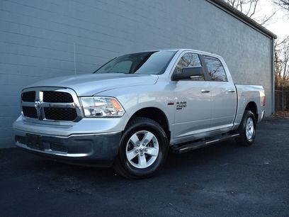 Used 2019 RAM 1500 Classic SLT w/ Luxury Group