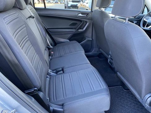 Used 2022 Volkswagen Tiguan S image 21