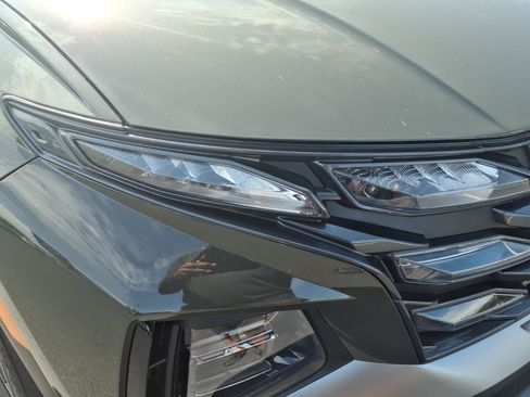 Certified 2025 Hyundai Tucson SEL AWD/4WD image 13