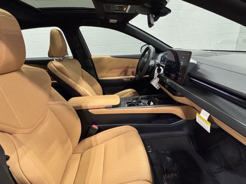 New 2026 Lexus ES 500e AWD/4WD image 42