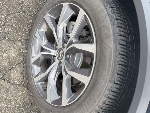 Used 2024 Acura MDX SH-AWD w/ Technology Package image 25