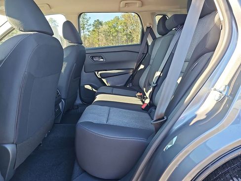 New 2026 Nissan Rogue SV image 18