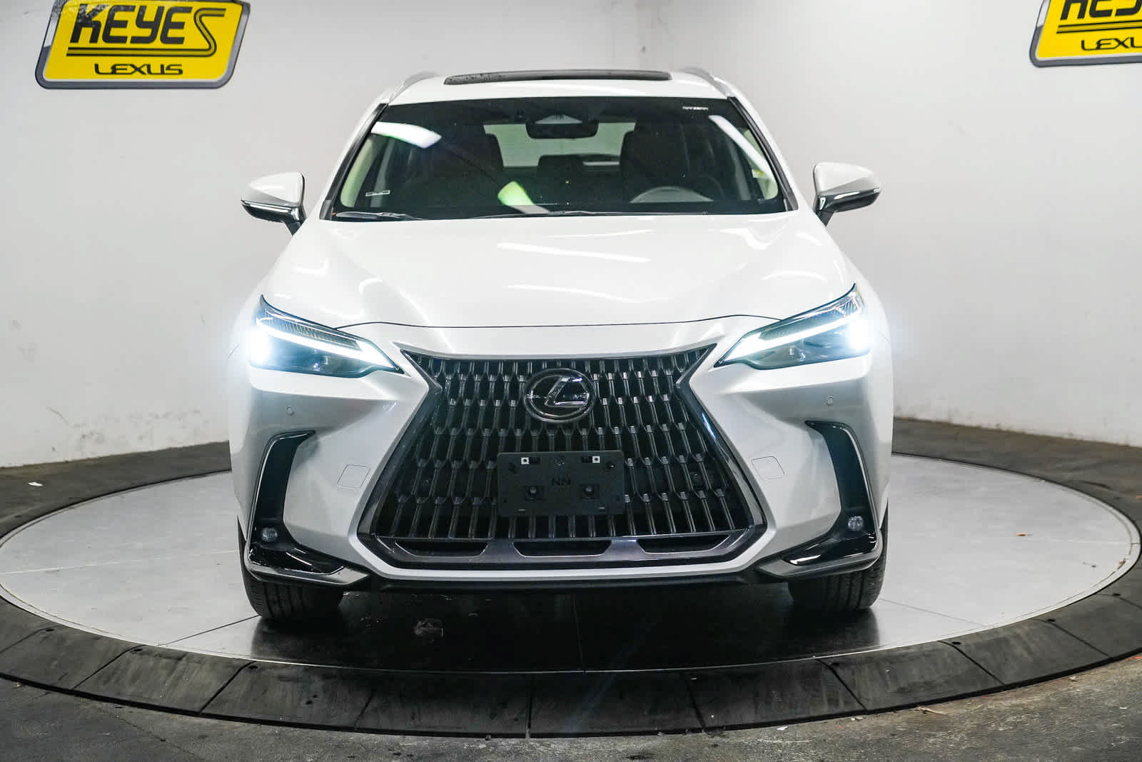Used 2025 Lexus NX 350 AWD w/ Cold Area Package image 4