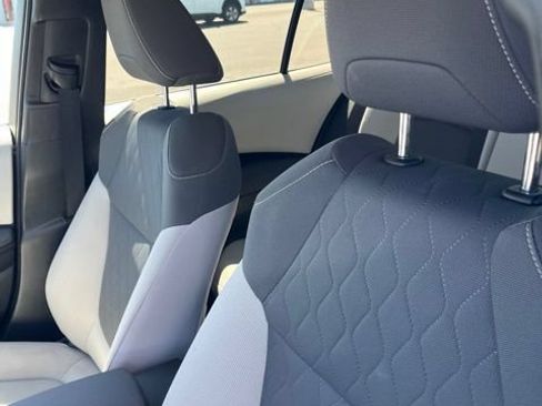 Used 2021 Toyota Corolla LE w/ Carpet Mat Package (TMS) FWD image 13