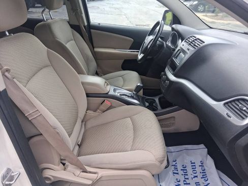 Used 2012 Dodge Journey SXT w/ Popular Equipment Group FWD image 14